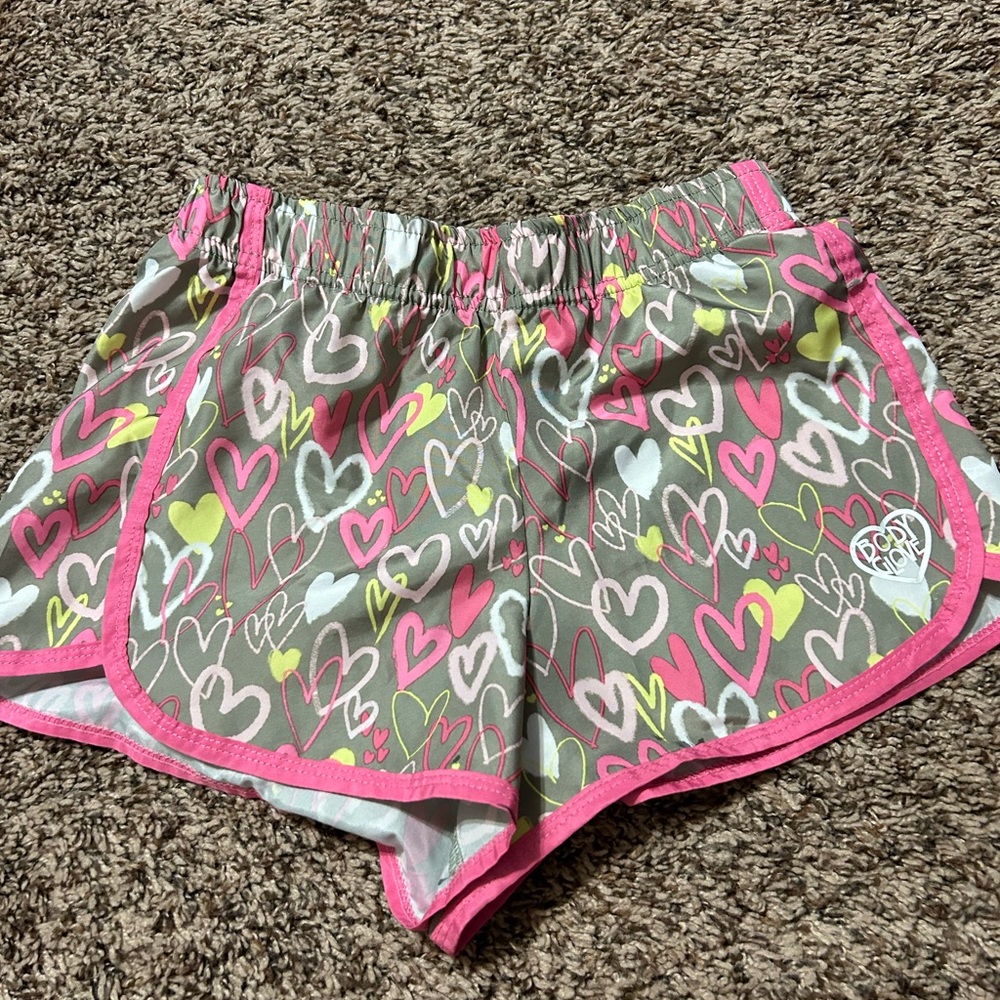 Girls body glove sport shorts size medium